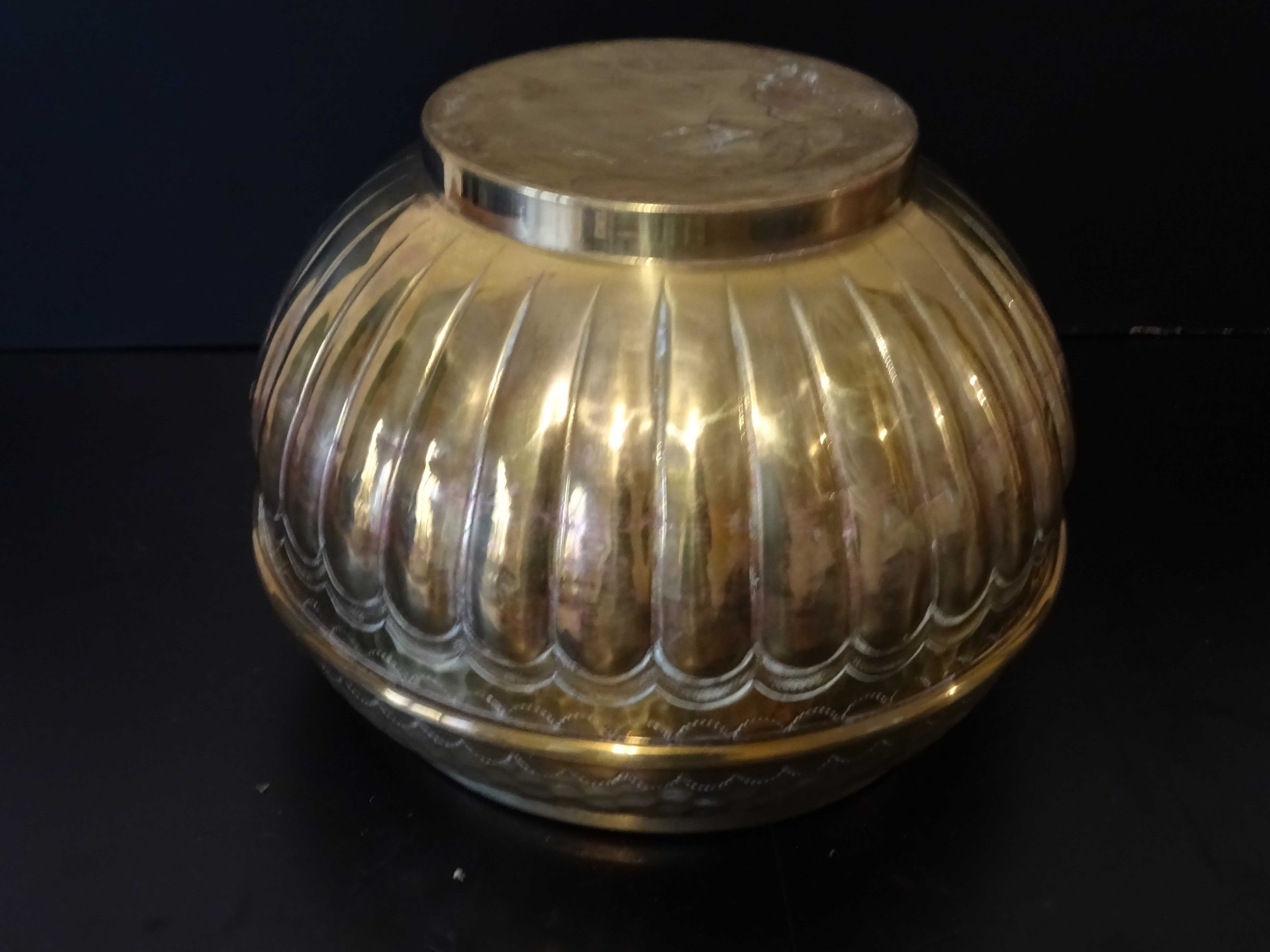 Copper pot cover