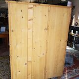 Grain-style storage furniture