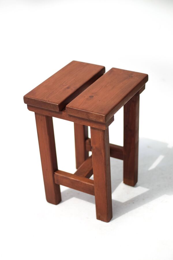 Tabouret vintage, tabouret en pin brutaliste, tabouret d'appoint