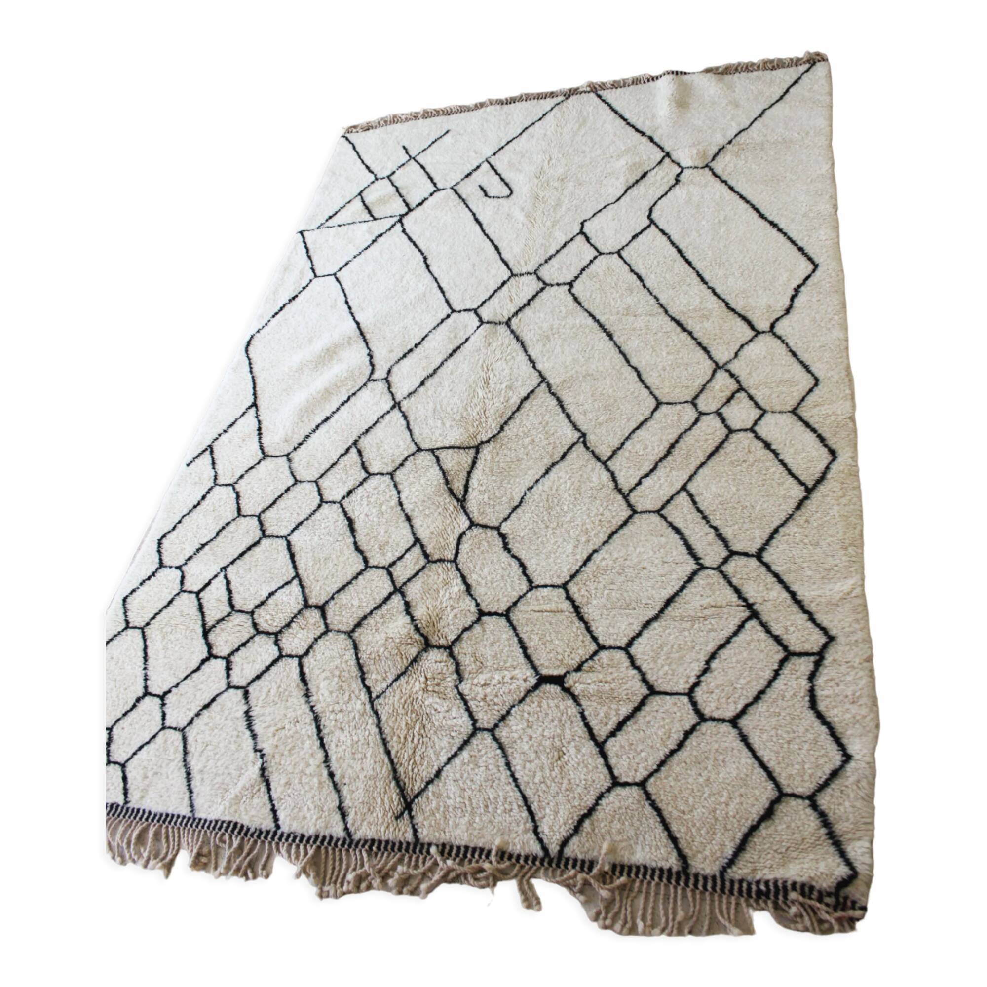 Berber carpet, Beni Ouarain, 220x305.