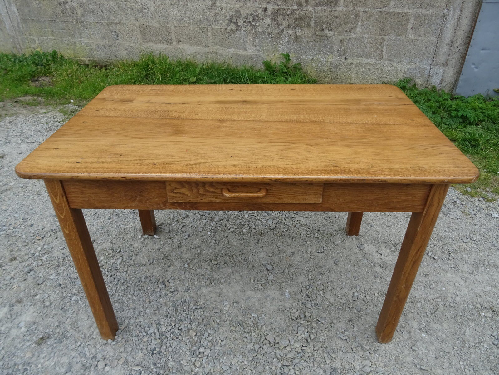 Solid oak farm table 121x73