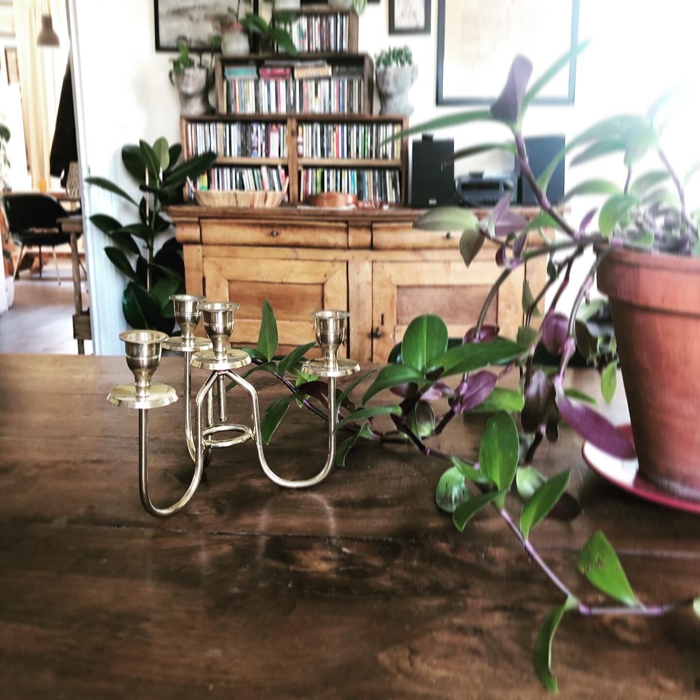 Chandelier quatre branches en laiton