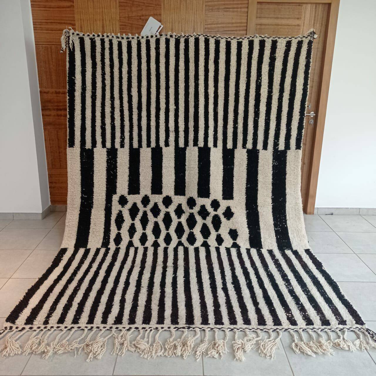 Handmade Beni Ouarain rug 300x200 cm