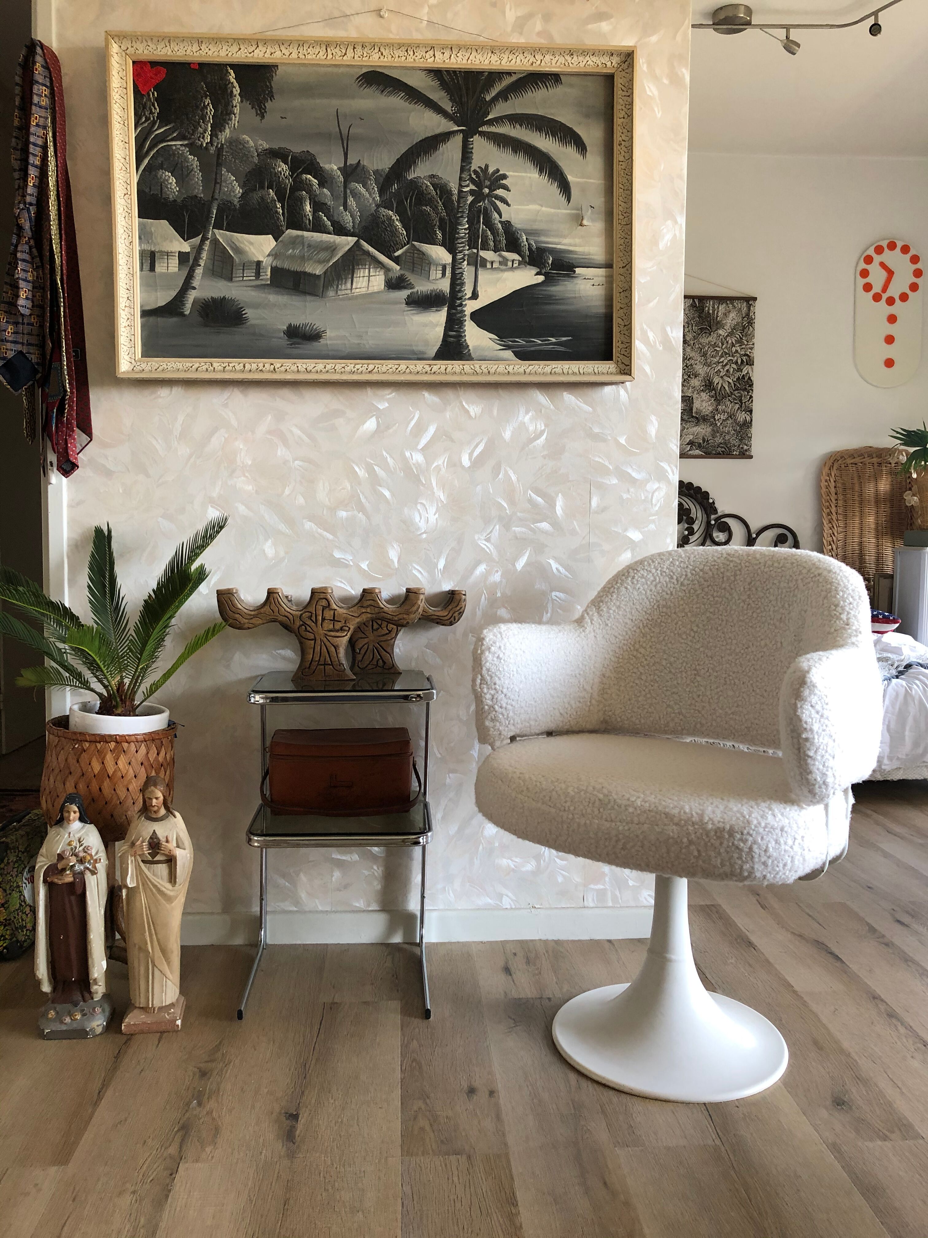 Chair 1970s tulip foot