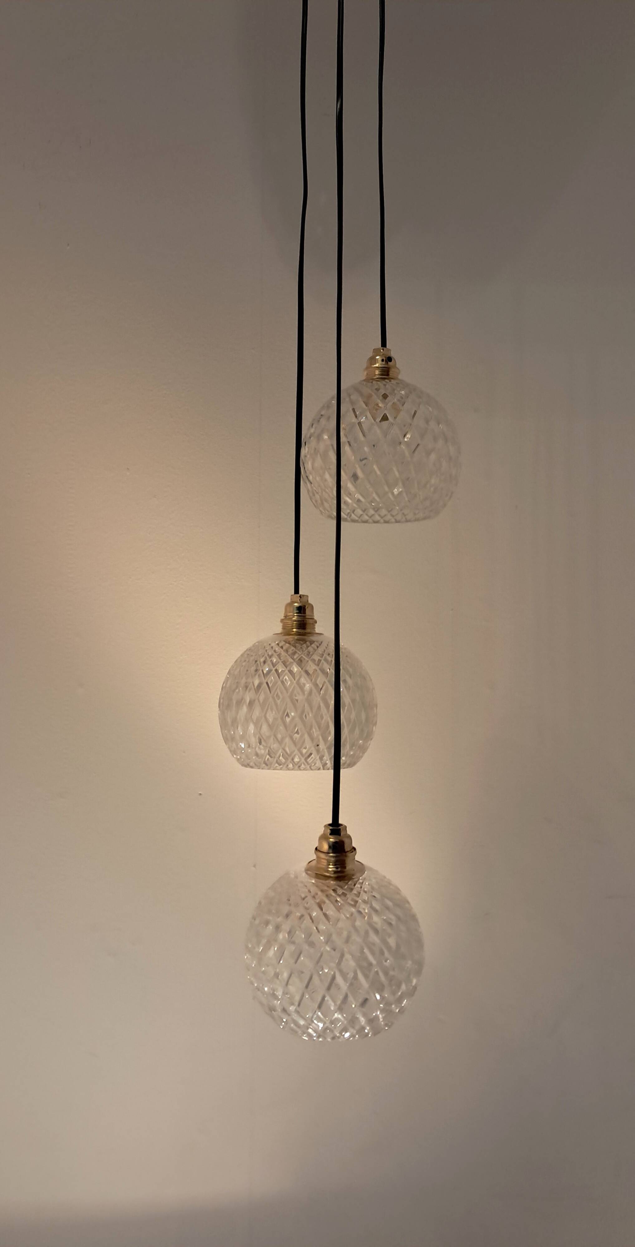 3-light modular pendant light in cut crystal