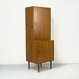 Armoire étroite en teck, années 1960