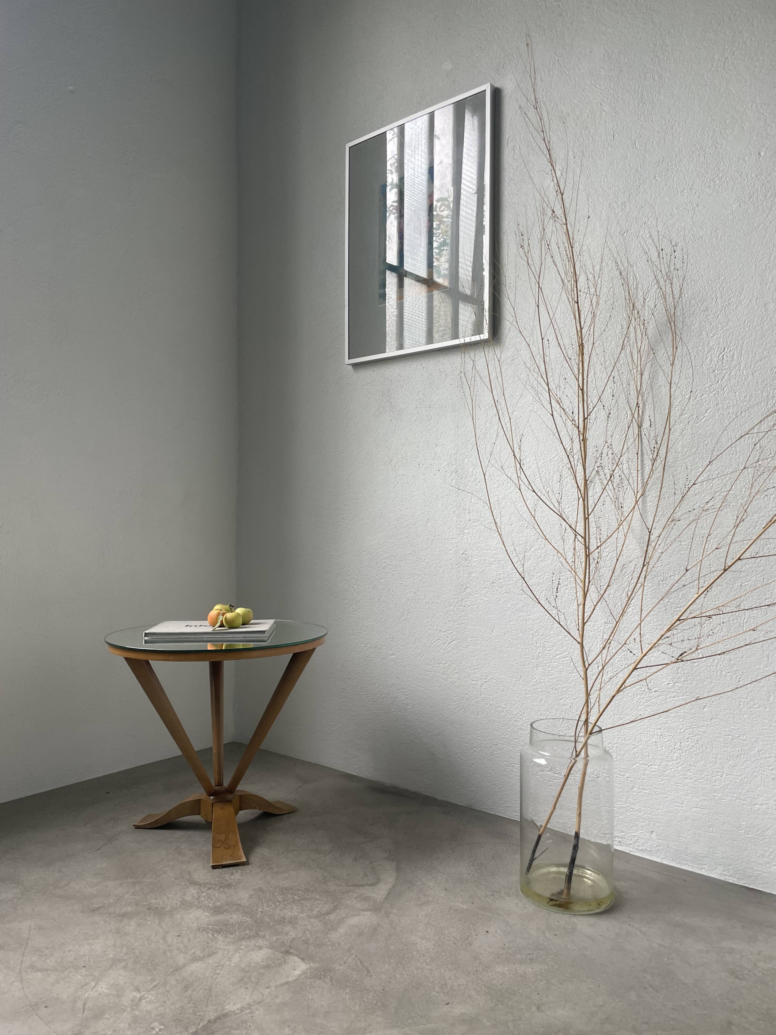 Art deco mirror pedestal table in walnut 1930