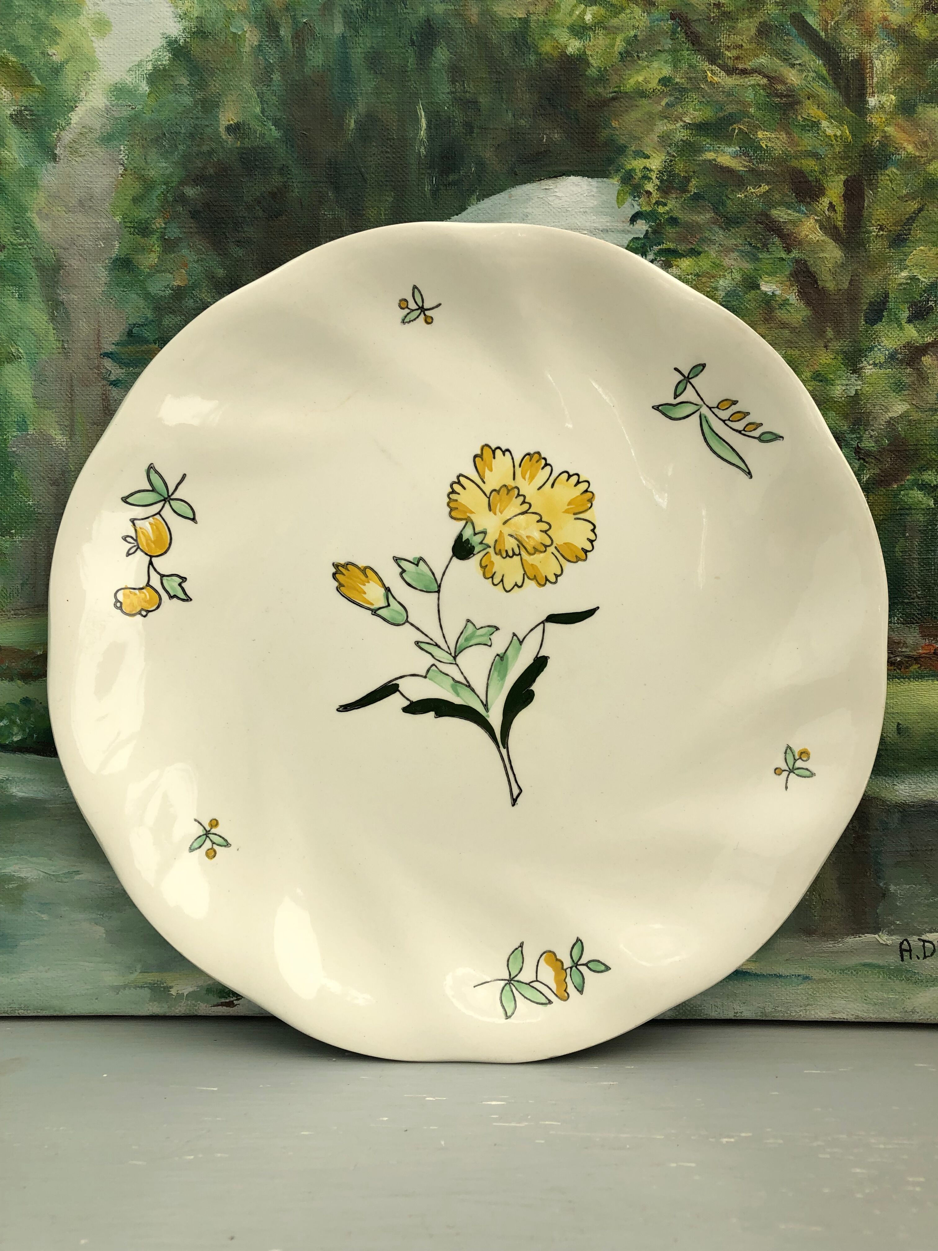 Flat plates stamped saline France