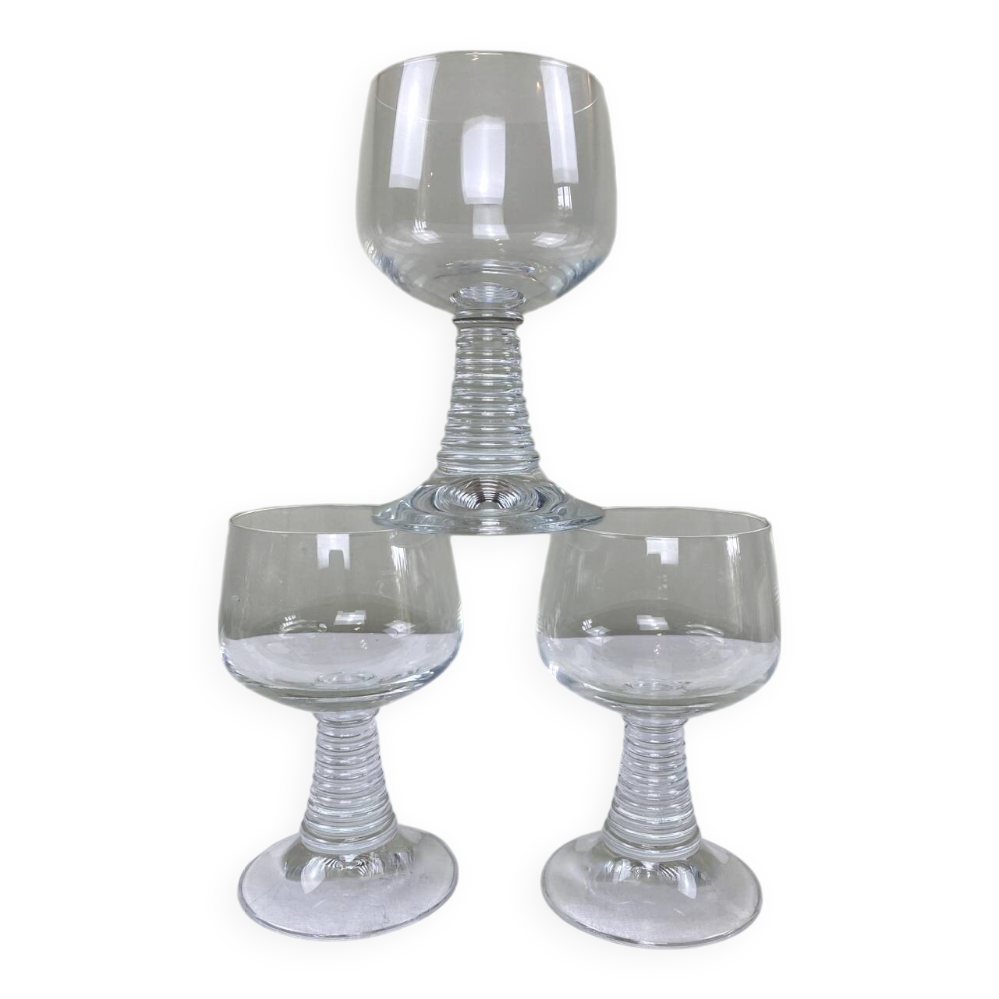 3 Roemer glasses