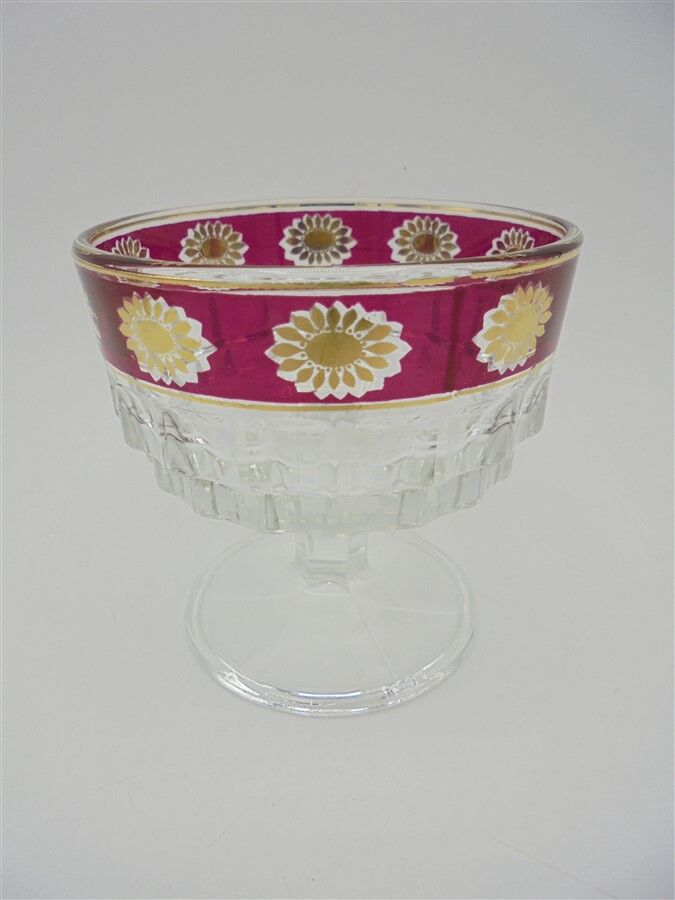 Series of 6 champagne glasses