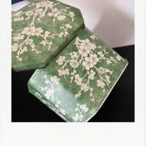 Iron tea box