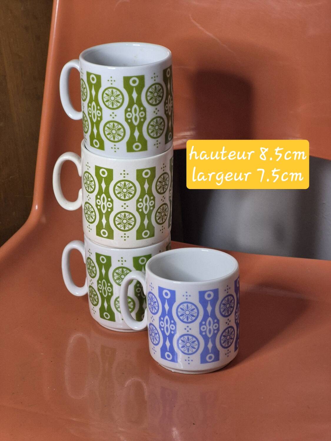 70s mug cups