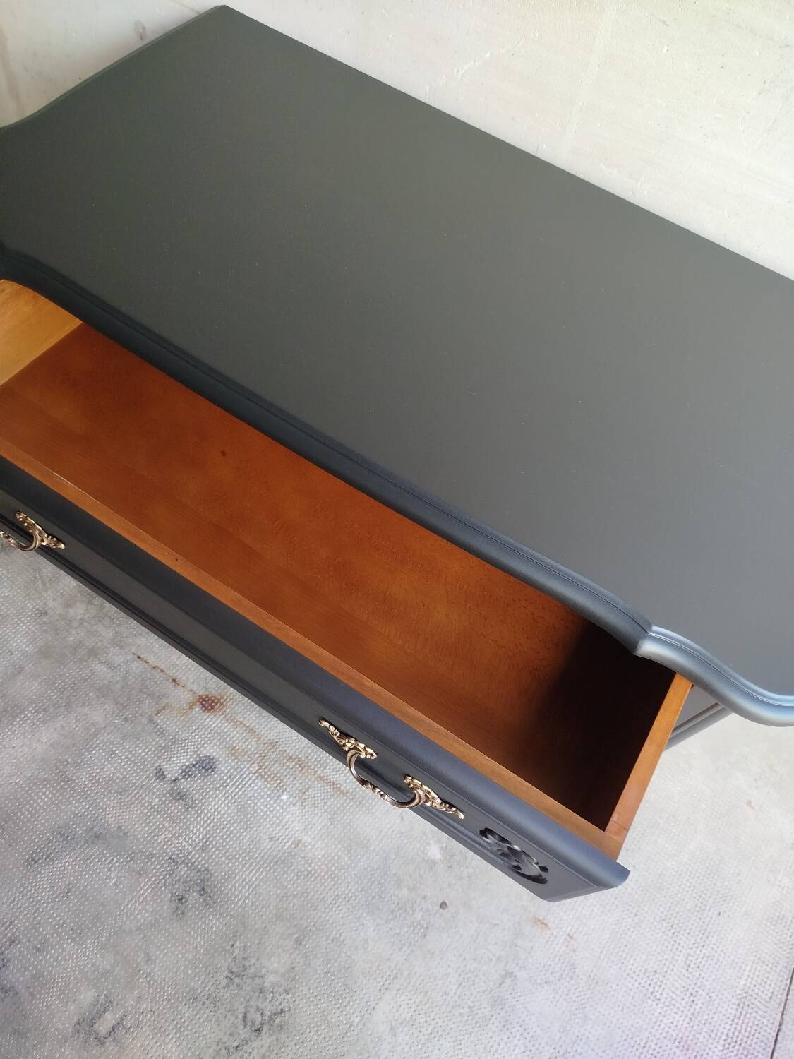 Vintage black chest of drawers