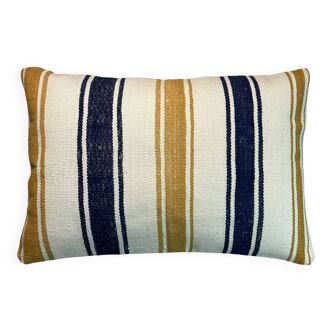 Vintage turkish kilim cushion cover , 40 x 60 cm