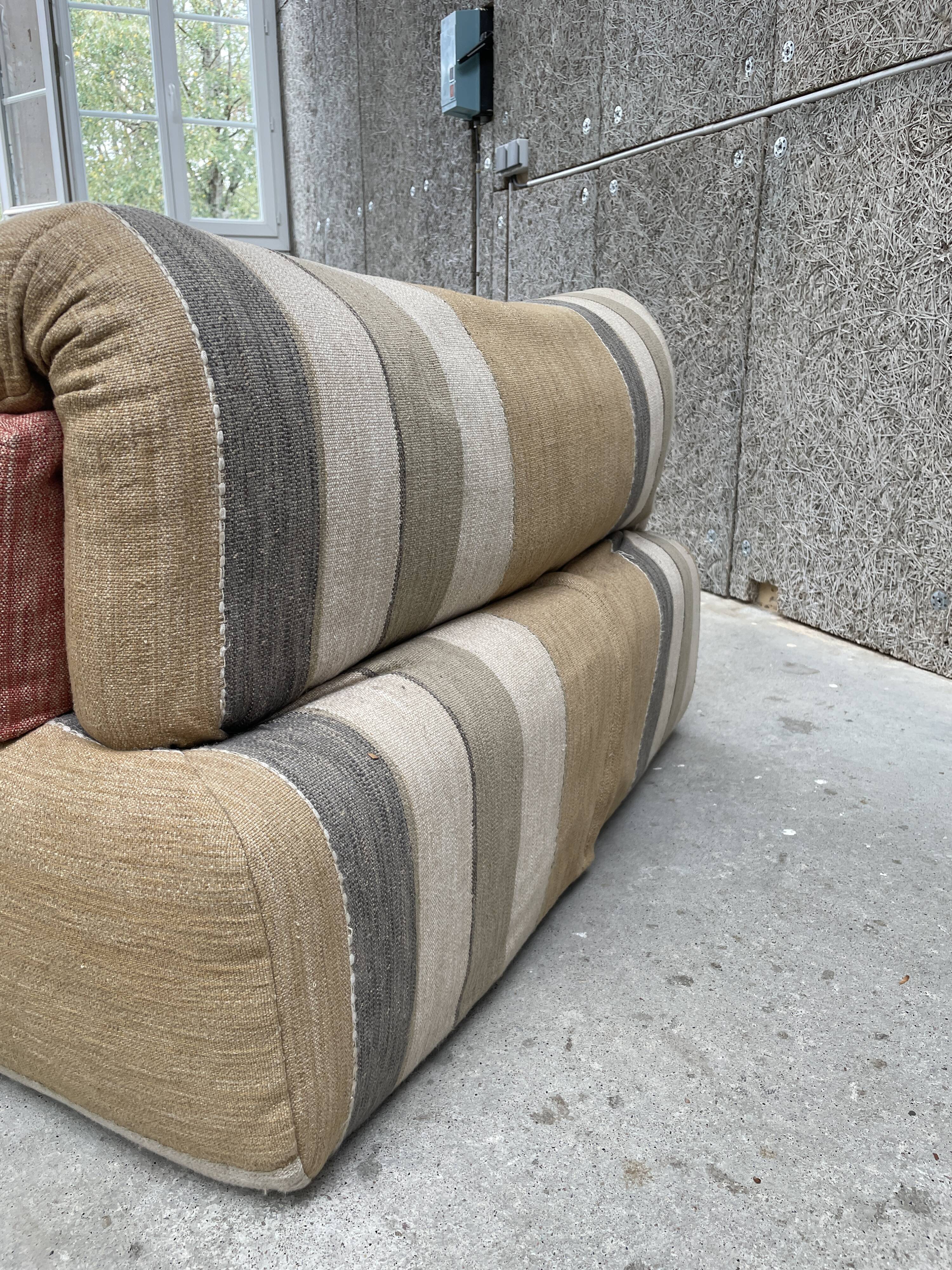 Canapé modulable « voyage immobile » édition Roche Bobois