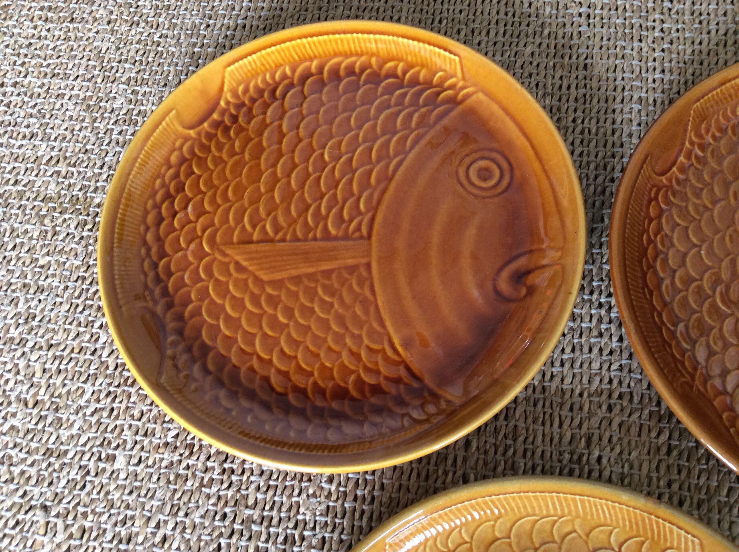 3 fish plates