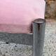 Chaise chrome et velours rose