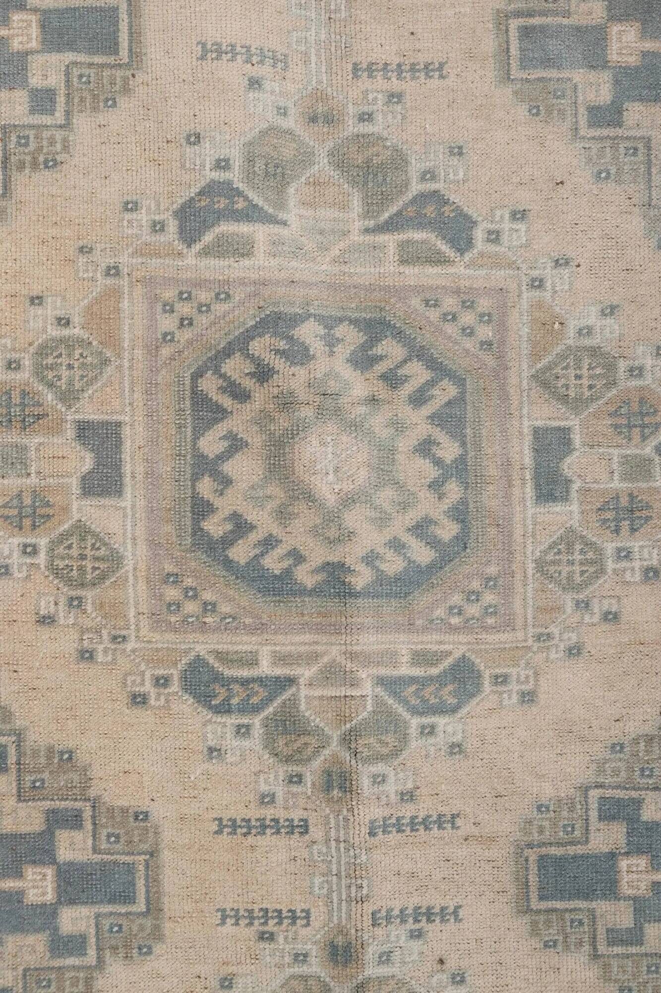 Vintage Turkish hallway rug 141x263 cm