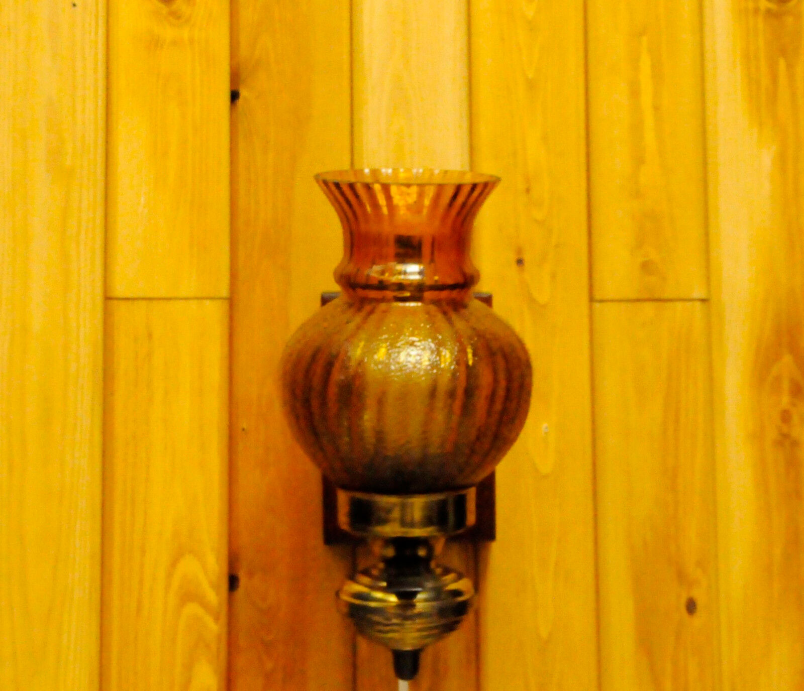 Scandinavian Vintage Wall Lamp