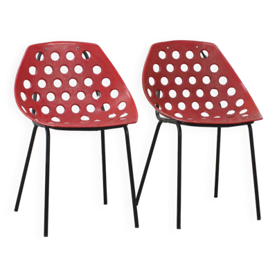 Paire de chaises ''Coquillage'' par Pierre Guariche pour Meurop