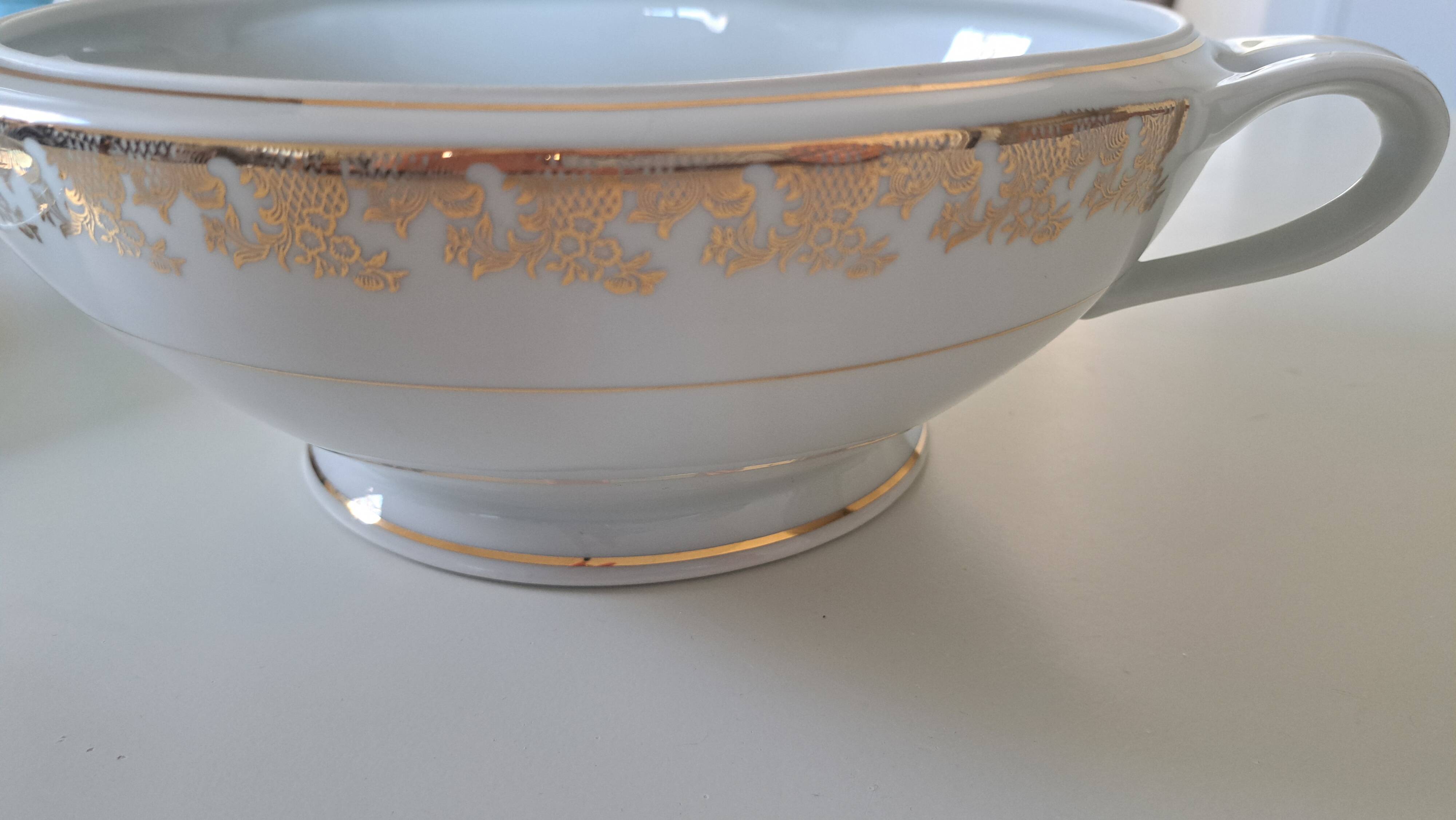 ADP ROYAL soup tureen gilded with gold Limoges porcelain