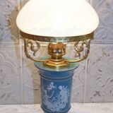 Beautiful antique Italian lamp in ceramic, gilded brass and opaline