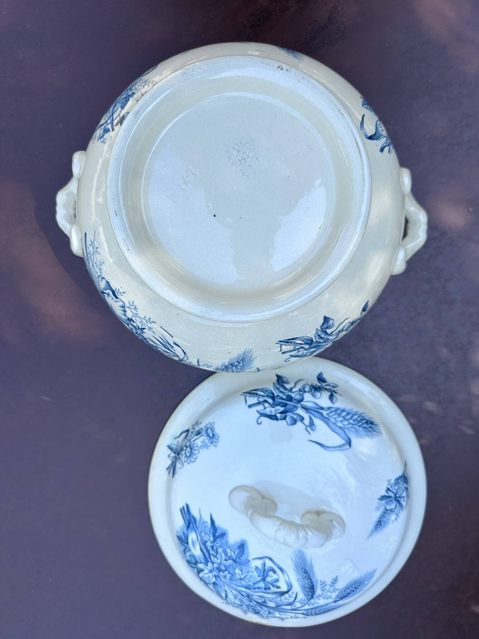 Antique soup tureen, Keller Lunéville earthenware, stamped K, blue decoration.