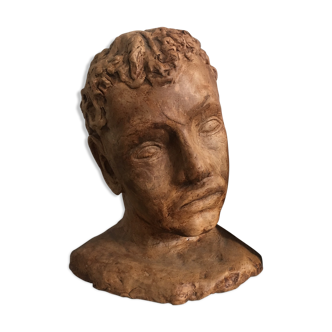 Vintage sculpted head to pose