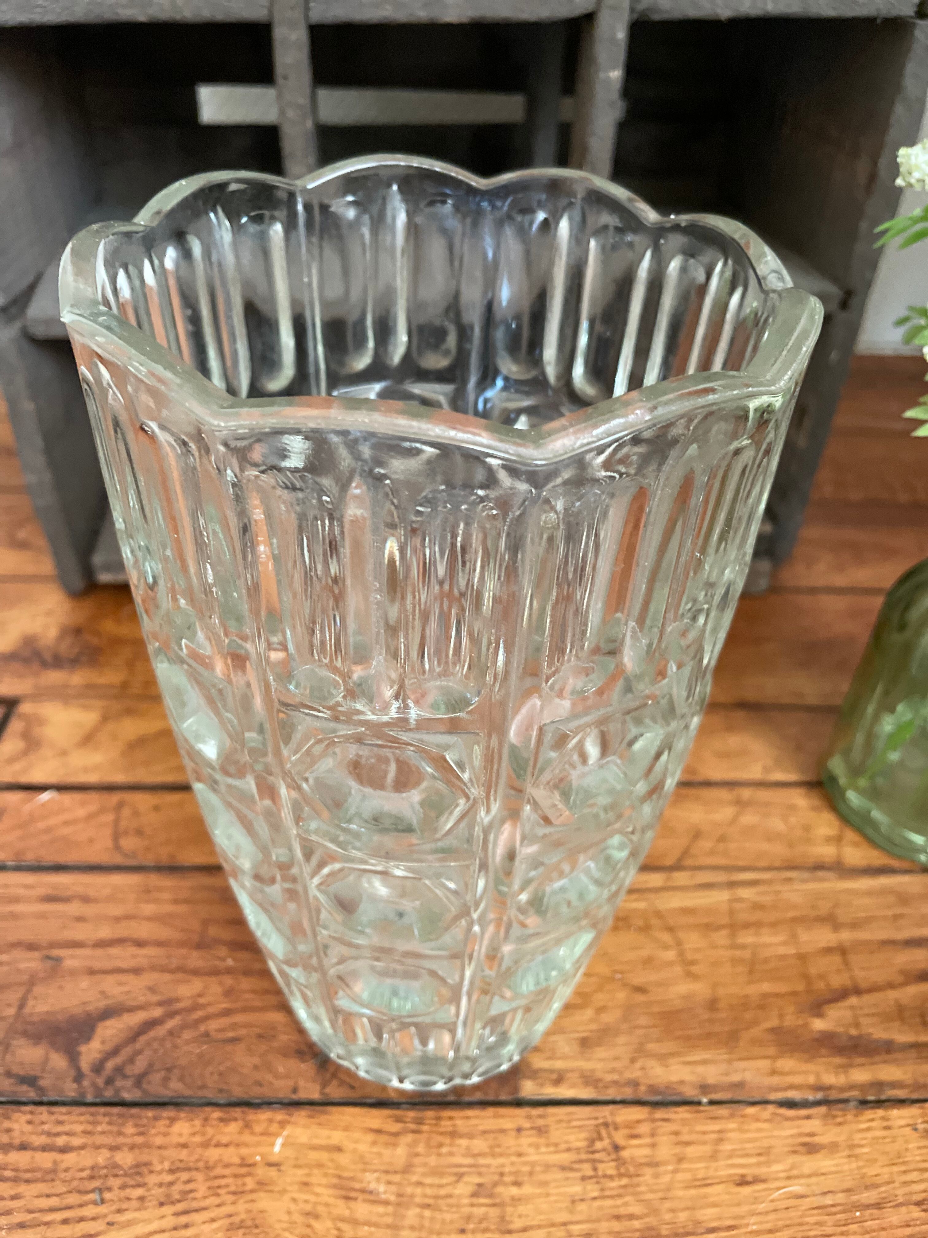Vintage glass vase 1960 1970