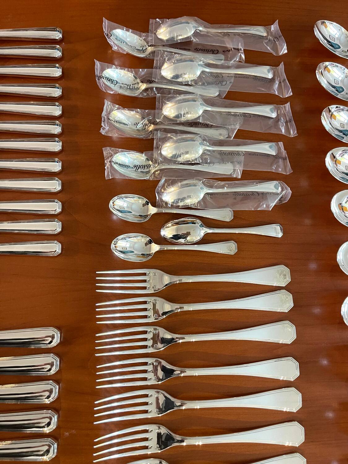 Christofle America, 60-piece cutlery set, very good condition