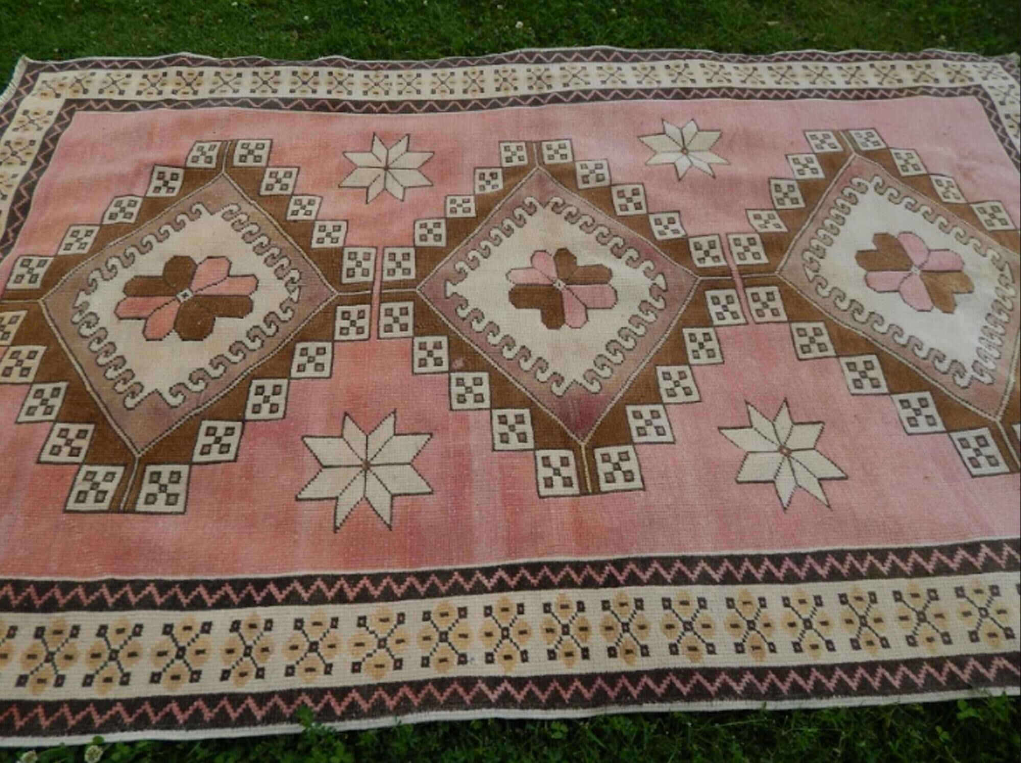Anatolian oushak kars handwoven ushak area rug (154 x 251 cm)