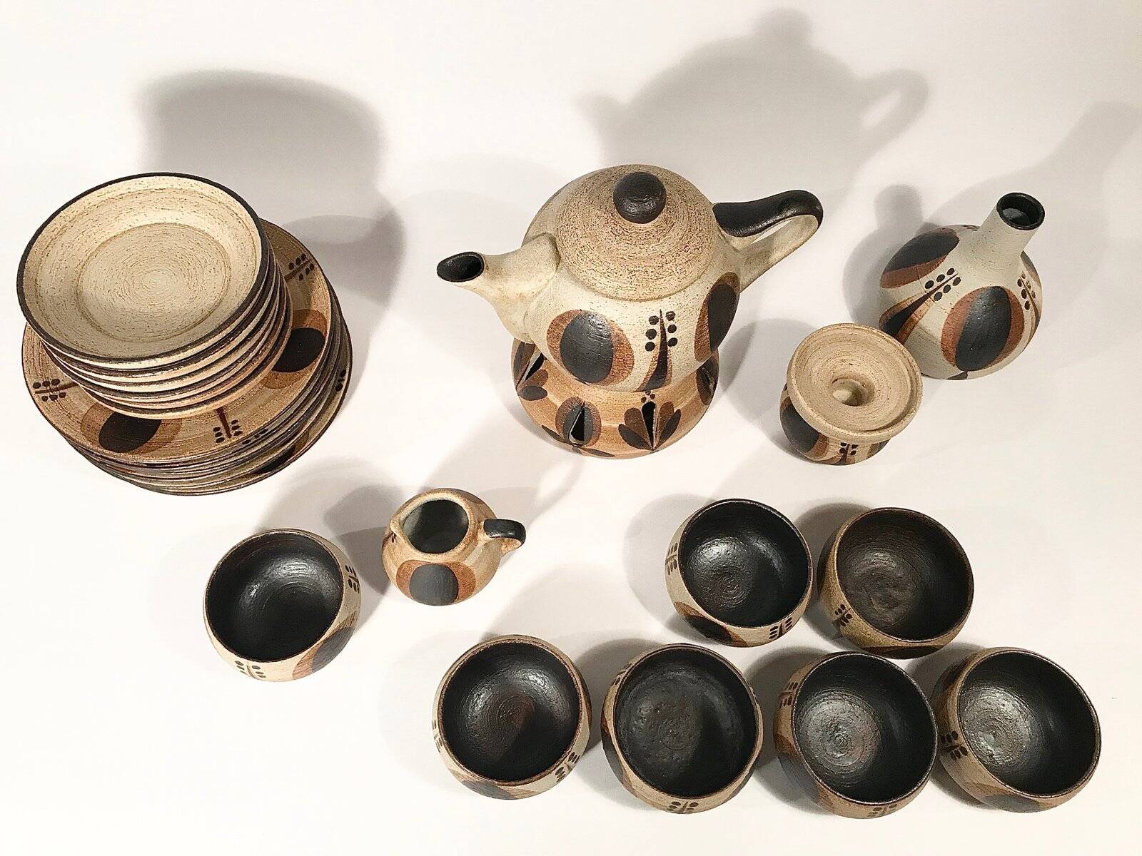 Vintage 24-piece ceramic coffee set from Sgrafo Modern, 1960s, Set of 24