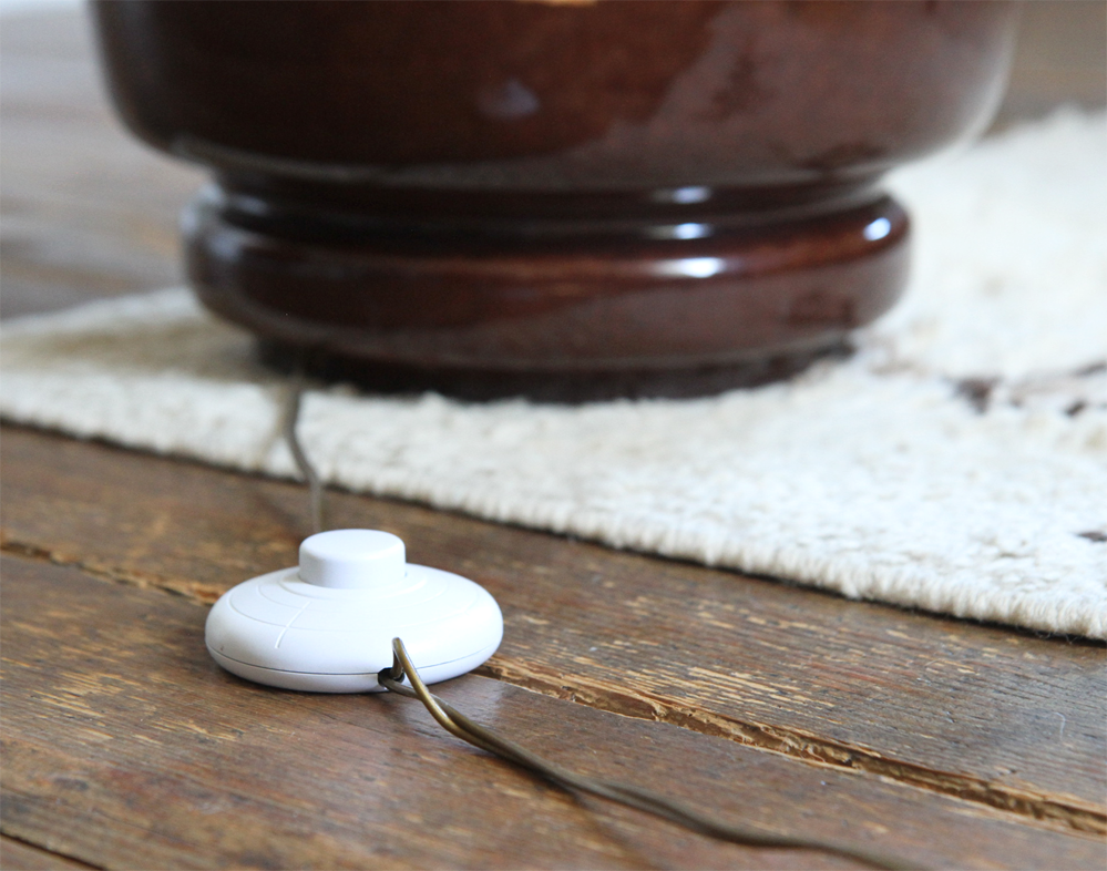 Ceramic lamp of the 1970s - H119