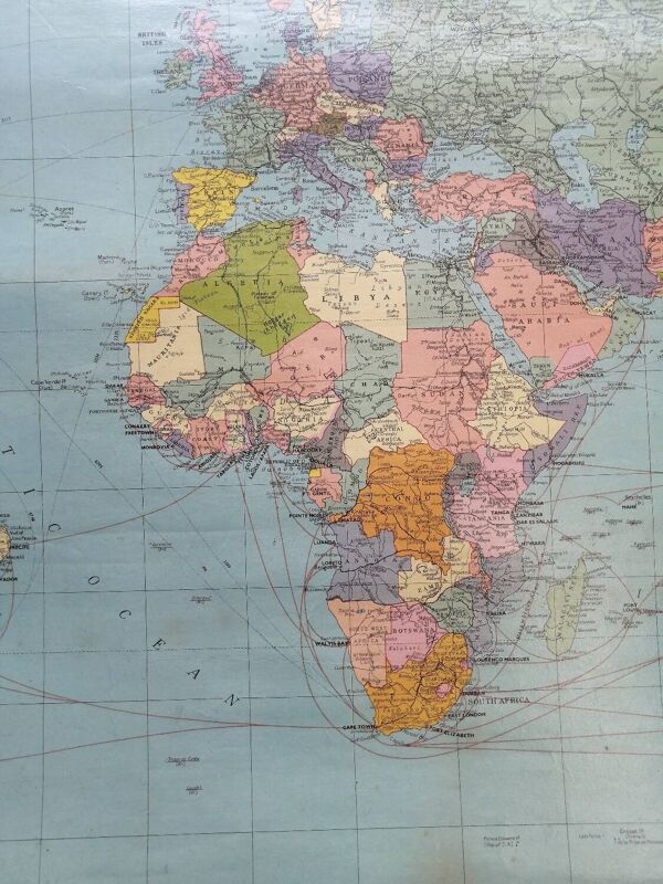 Ancien planisphère mappemonde Royal Interocean Lines