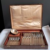 37-piece cutlery set in the liner style
