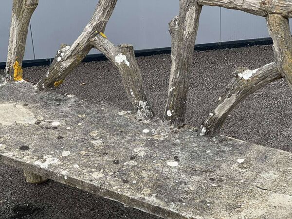 Banc de jardin en béton effet faux bois