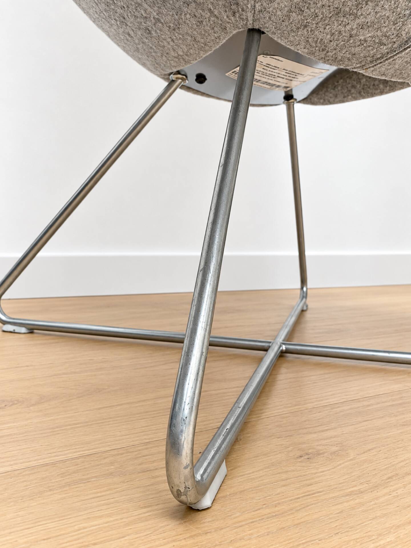 Columbus SCL1 lounge chair by Connection, 2015