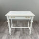 Table de style Louis XVI en bois peint et plateau en marbre, XXe Siècle