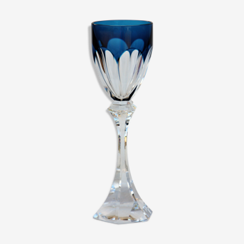 Verre à vin du Rhin (Roemer) en cristal de Saint Louis modèle Chambord