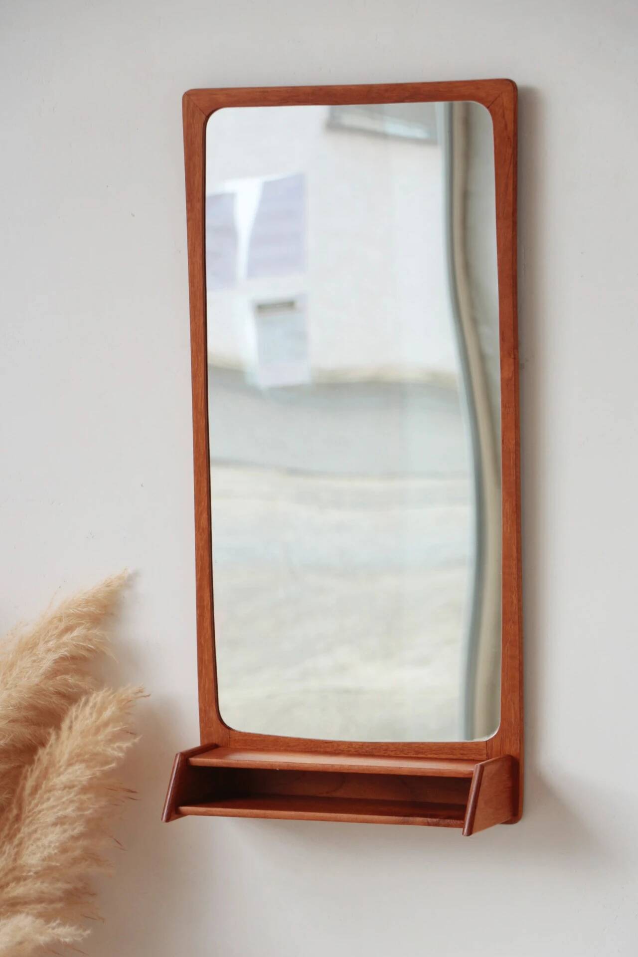 Teak mirror with shelf | Vintage 1960s Danish design