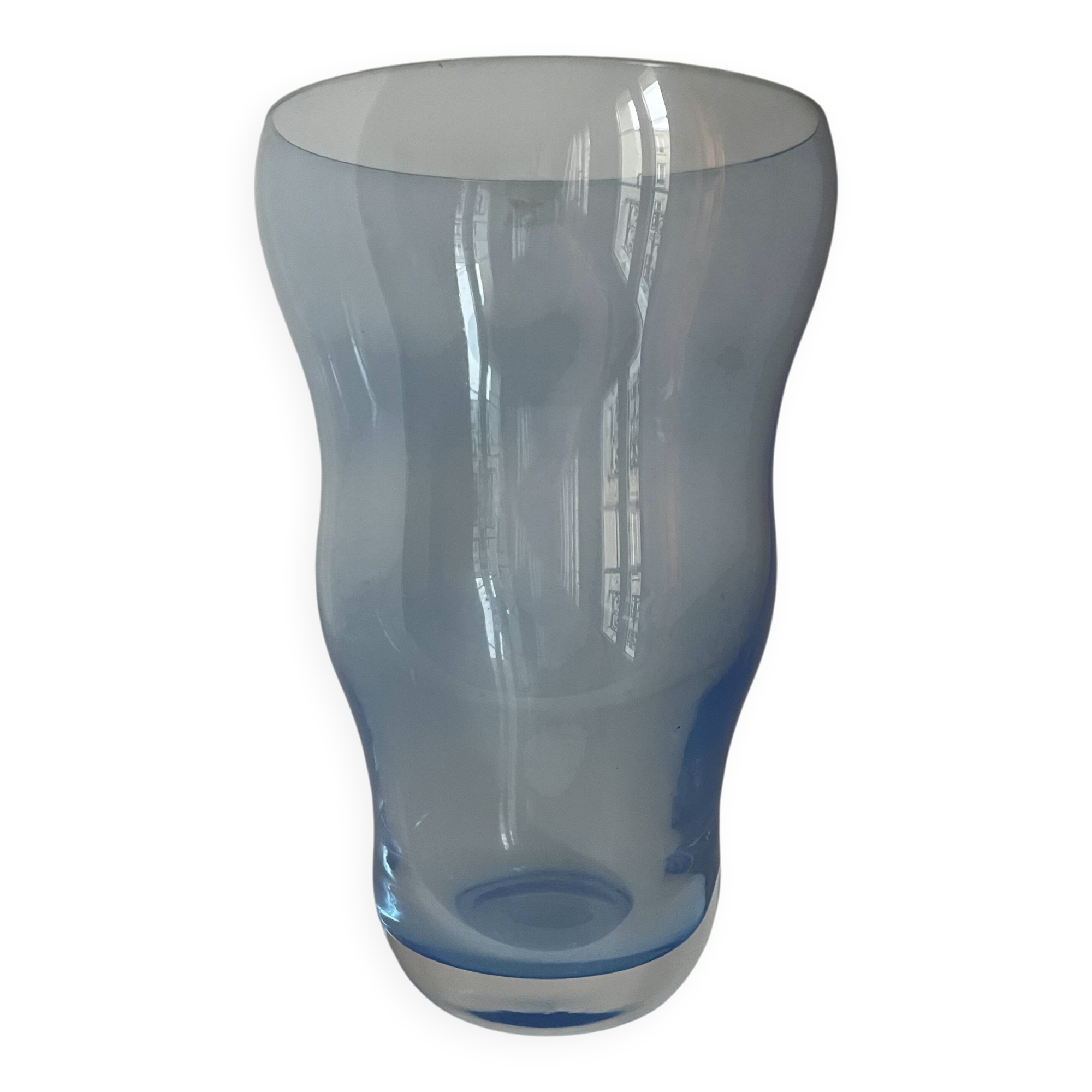 set of 8 decorative items