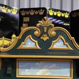 Buffet Saint-Hubert painted