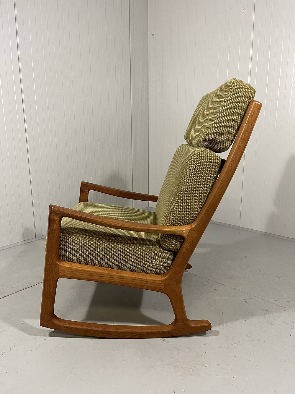 Ole Wanscher high back rocking chair Senator 1960’s
