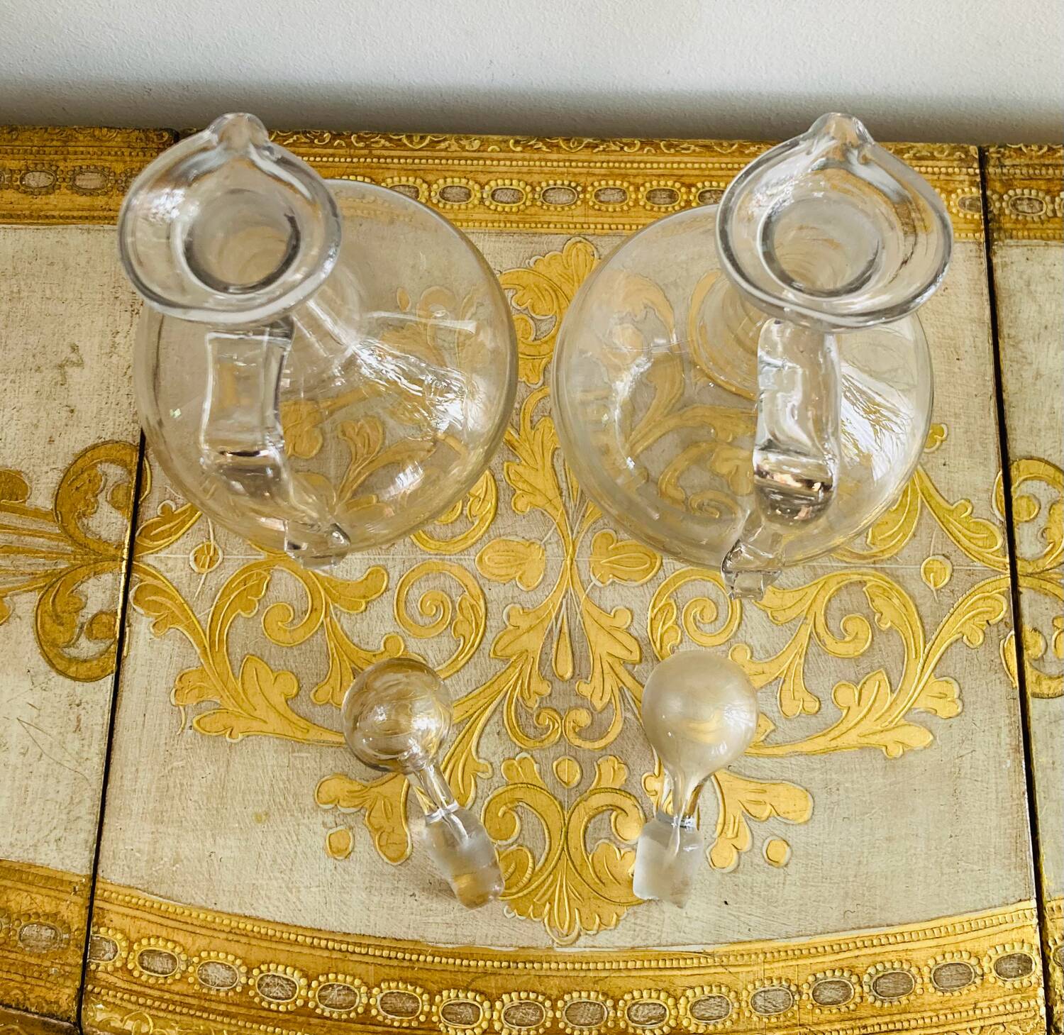 Pichets où carafons à vins en verres époque XIXe