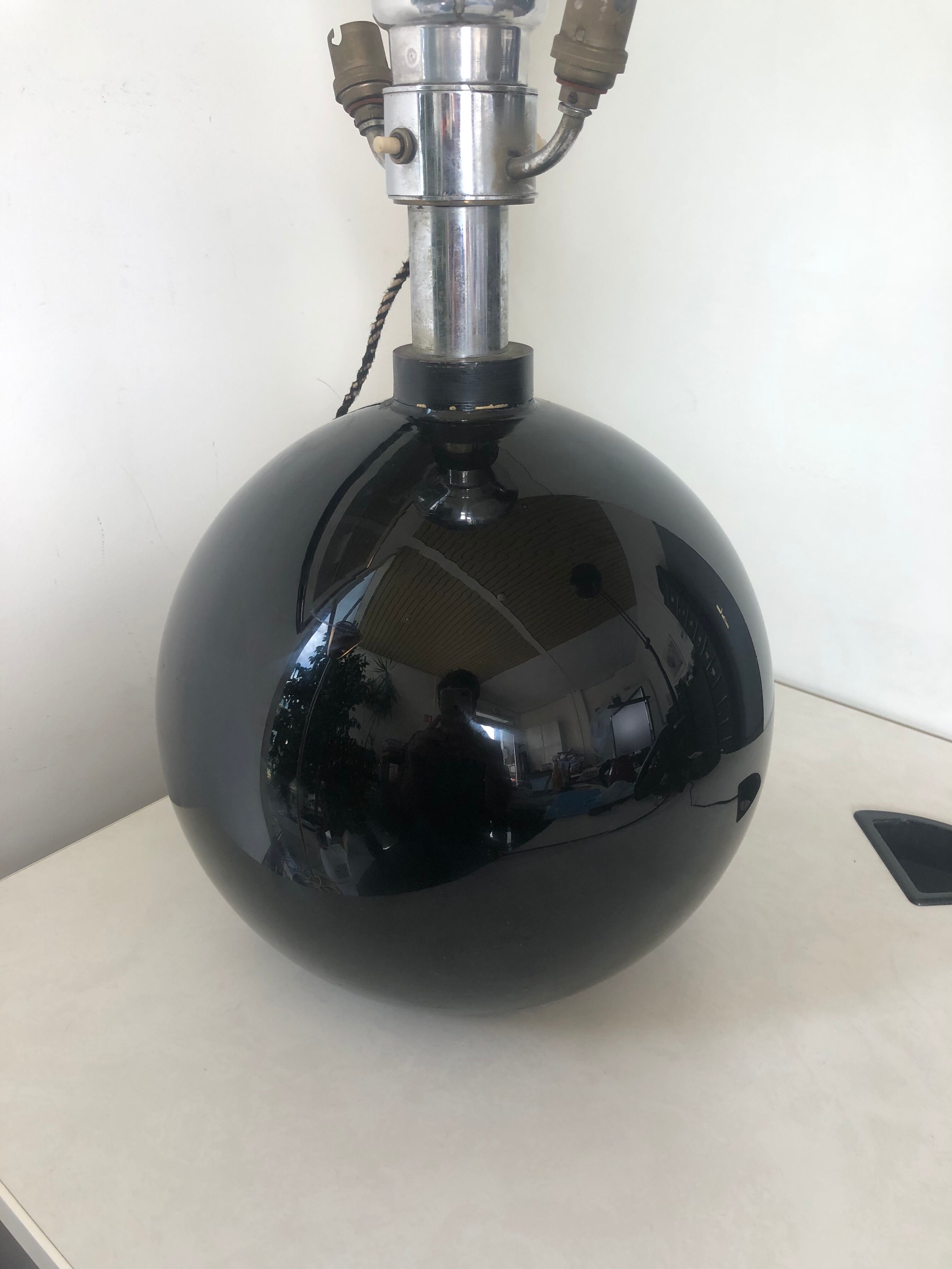 Art Deco lamp in opalin glass, circa 1930