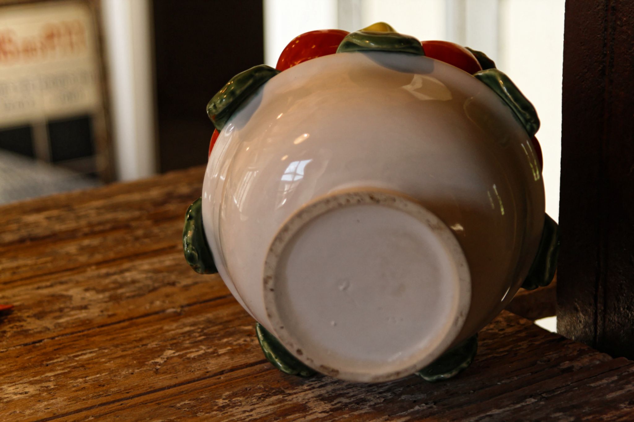 Fruit cup trompe l'oeil in ceramic, apples and lemons