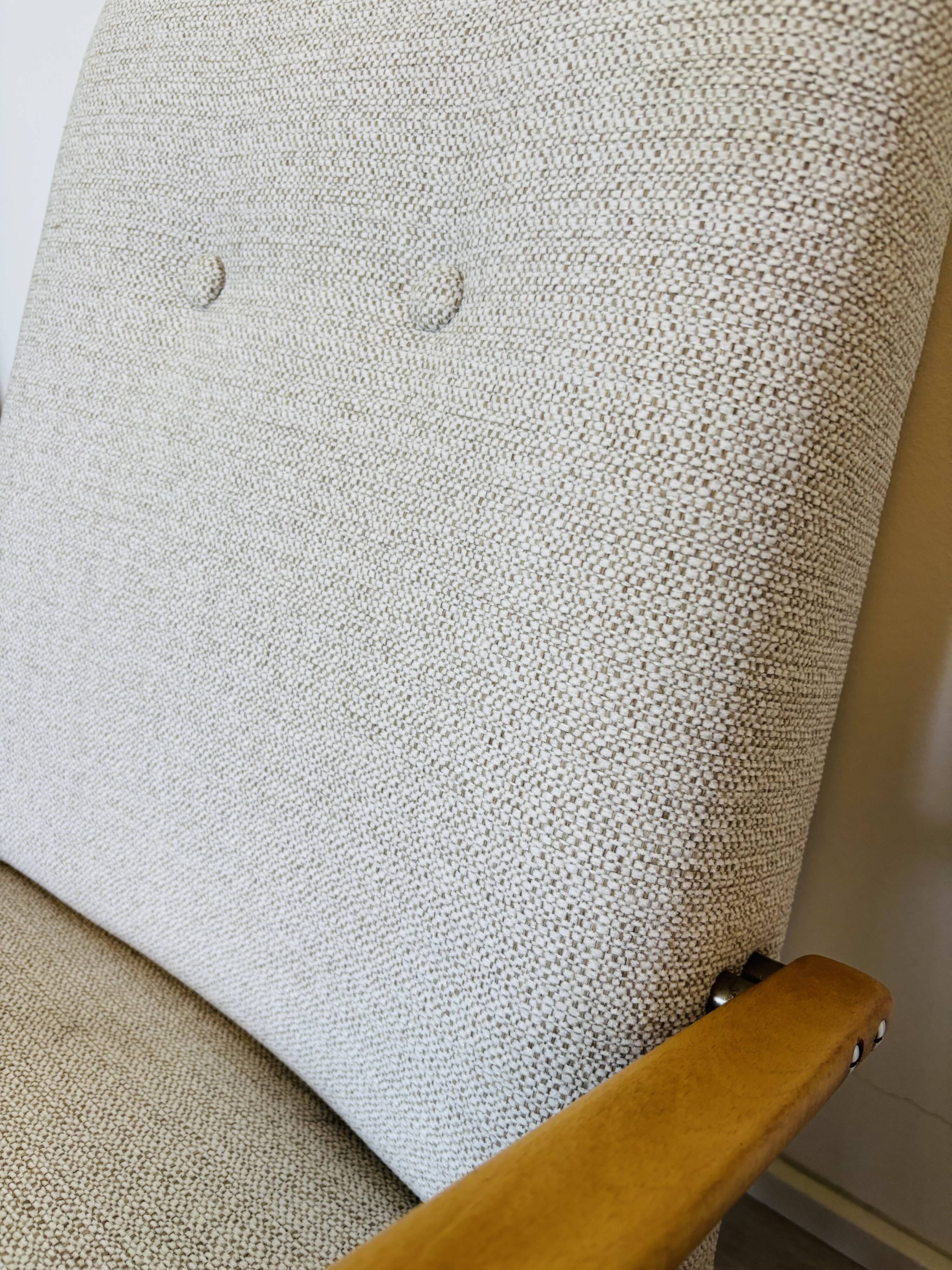 Fully Restored Mid-Century Armchair by Jaroslav Smidek for Ton, Czechoslova