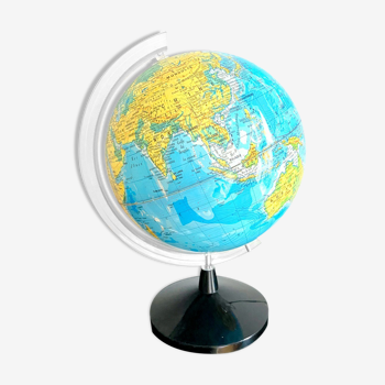 Globe terrestre lumineux