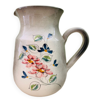 Pitcher