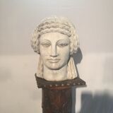 About stone bust greek